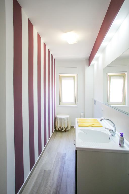 Archimede Lounge Apartment Cefalu Exterior photo